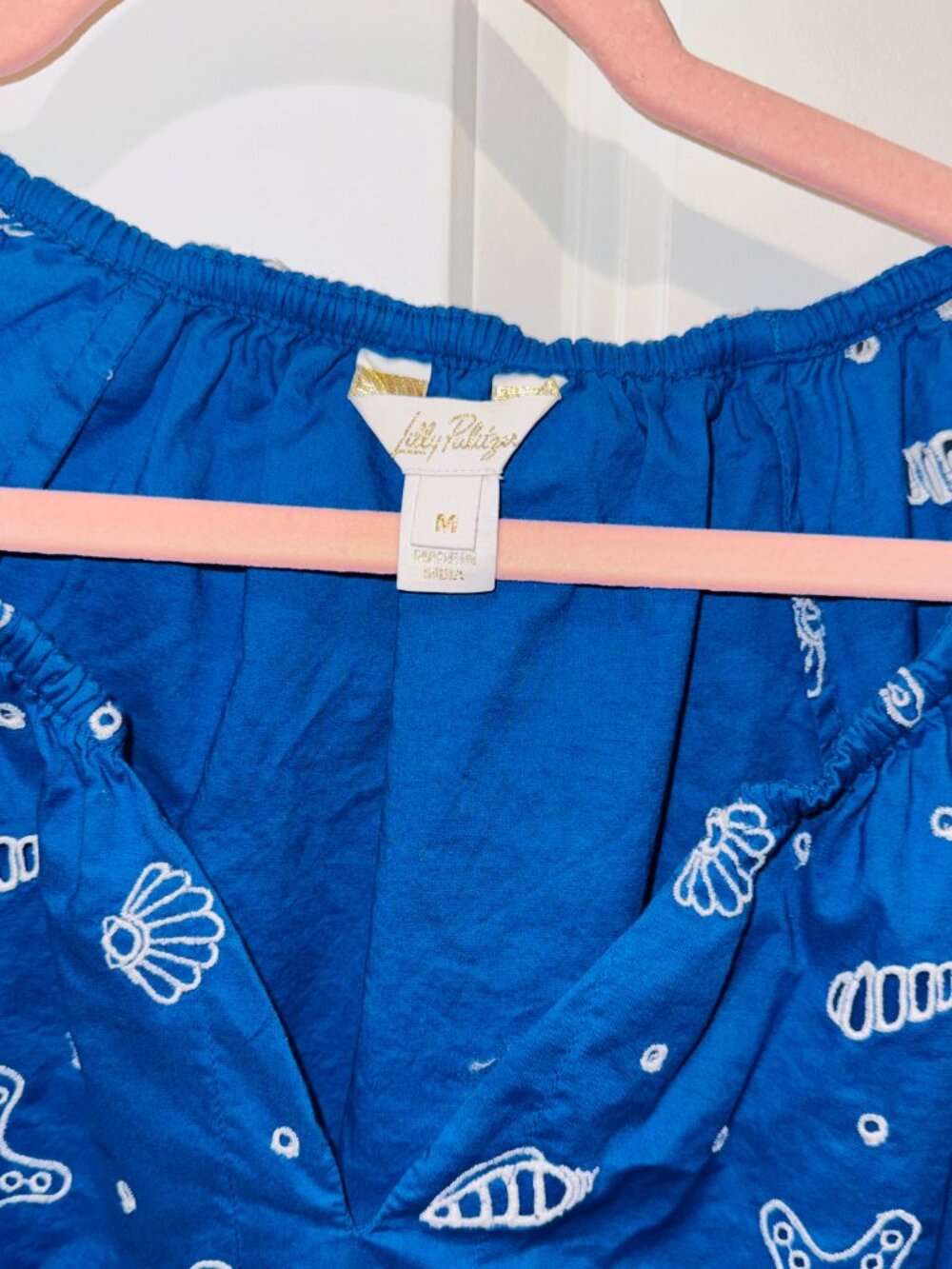 Lilly Pulitzer Blue Seashell Embroidered Blouse Size M - Picture 3 of 7